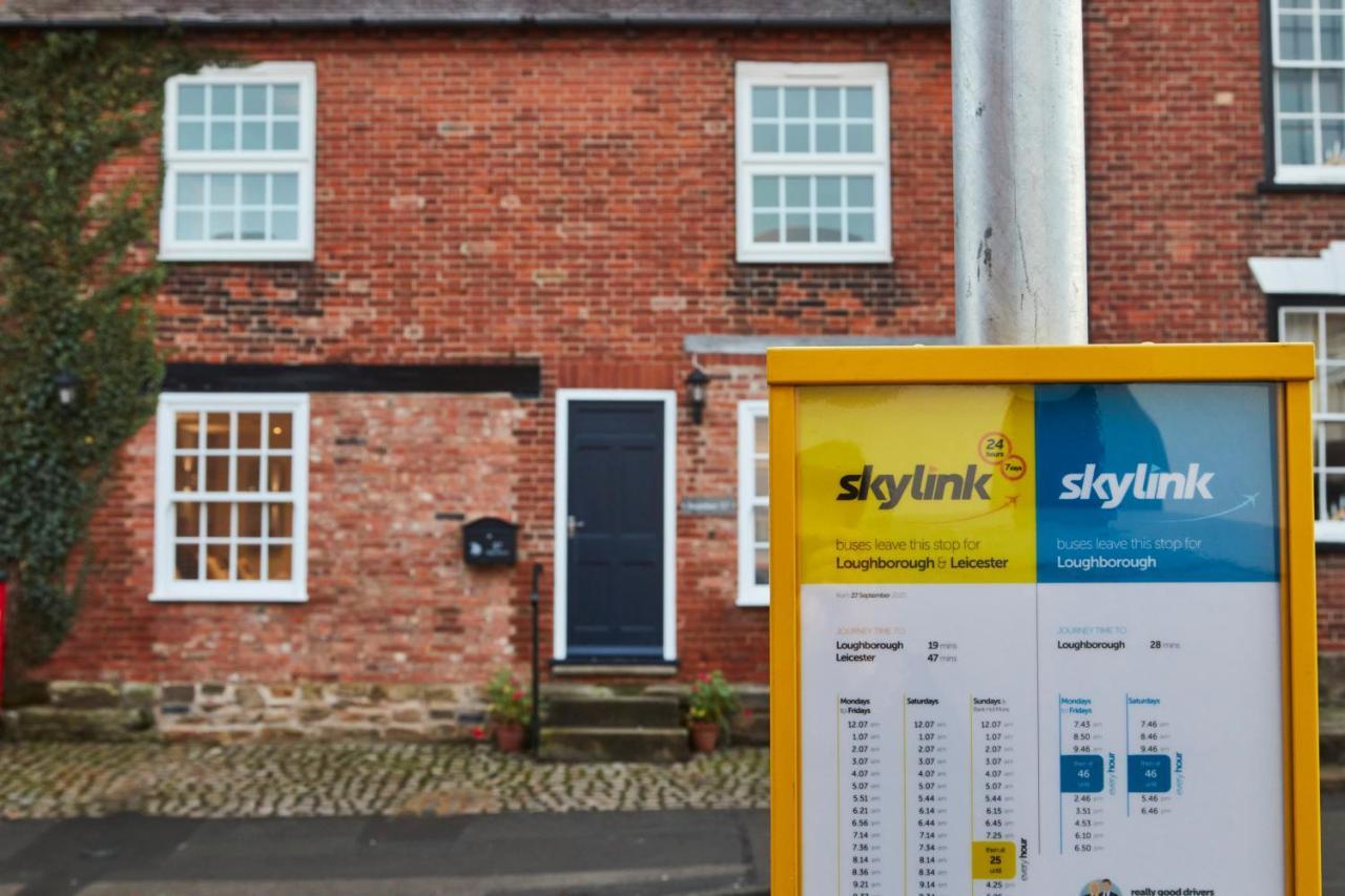 The Nutcracker Suite - Self Check-In, Self-Catering Apartment For East Midlands Airport Kegworth Eksteriør bilde